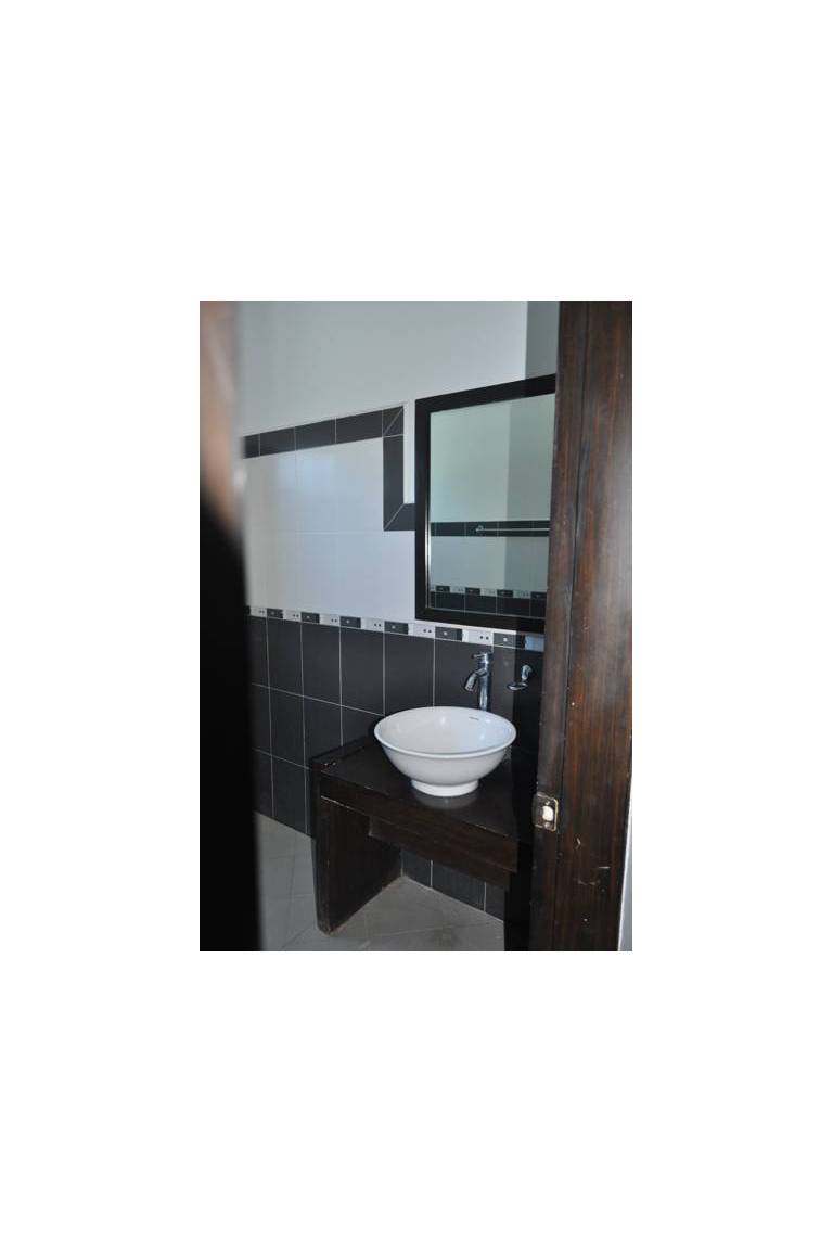 Basa Hotel 