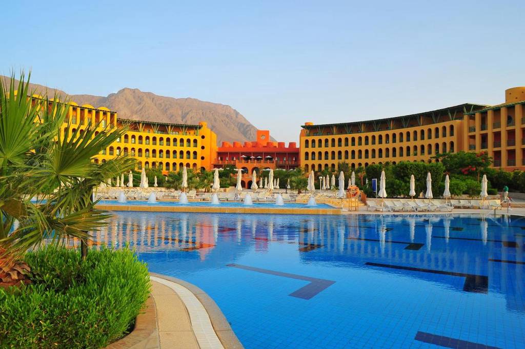 Strand Beach Resort 5*