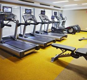 TownePlace Suites by Marriott Mississauga-Airport Corporate Centre в Миссиссоге