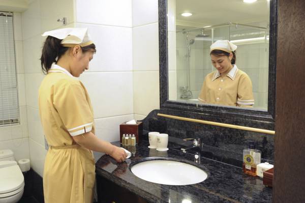 Royal Seasons Hotel Taipei  Nanjing W.