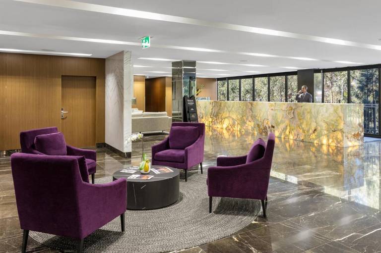 Meriton Serviced Apartments - North Ryde