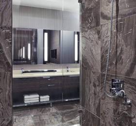 Delta Burnaby Hotel & Conference Center в Бернаби