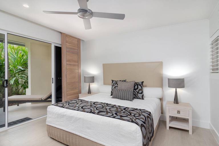 Mandalay Luxury Beachfront Apartments