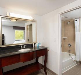 Туры в Hampton Inn & Suites by Hilton Barrie в Канаде