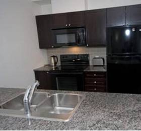 Urban Furnished Suites - Mississauga в Миссиссоге