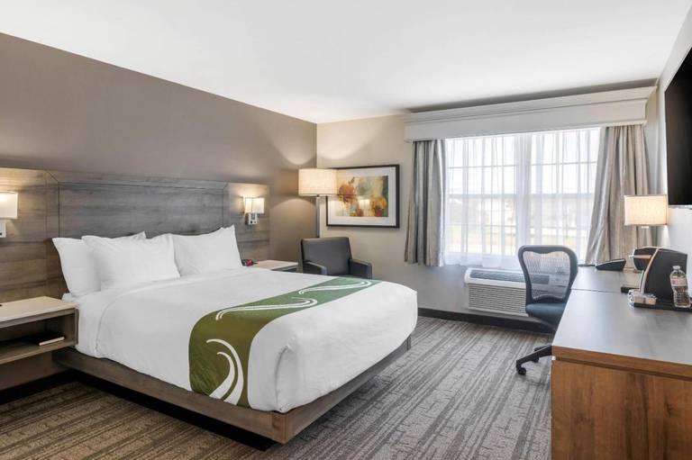 Amsterdam Inns & Suites Fredericton