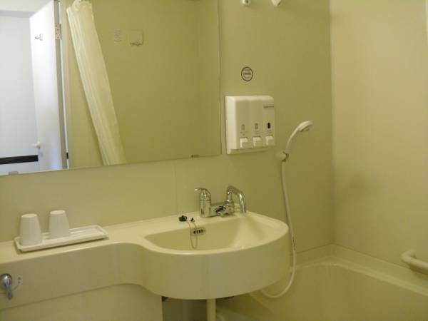 Toyoko Inn Hashimoto-eki Kita-guchi 2* Япония, Сагамихара