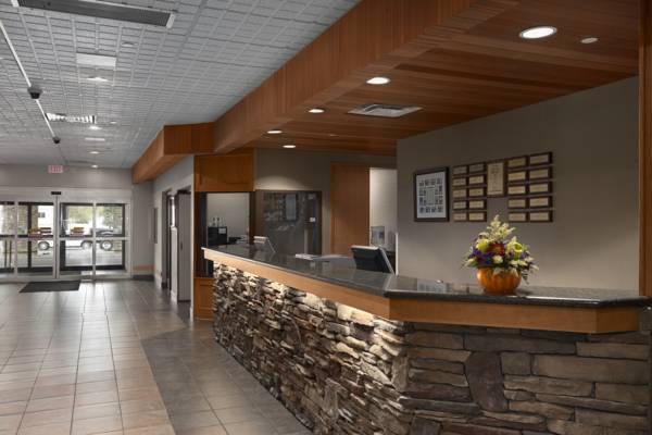 Days Hotel & Suites - Lloydminster 3* Канада, Ллойдминстер