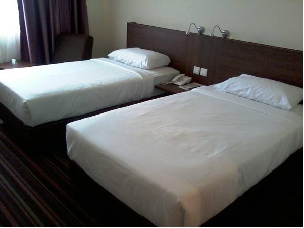 Hotel Yt Midtown Kuala Terengganu 3*