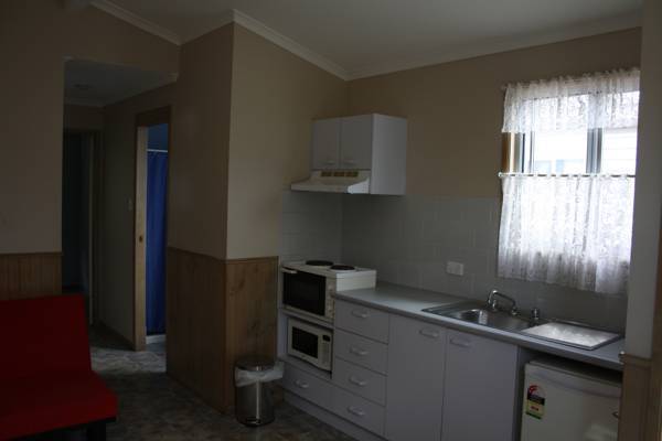 Bass Hill Tourist Park & Motel 2* Австралия, Банкстаун