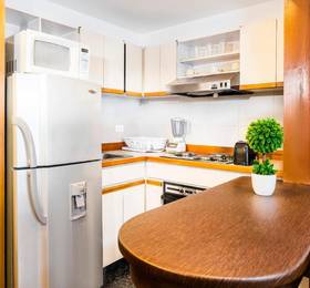 Lloyds Apartasuites Parque 93 в Боготе