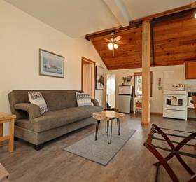 Туры в Gordon's Beach Farm Stay B&B в Канаде
