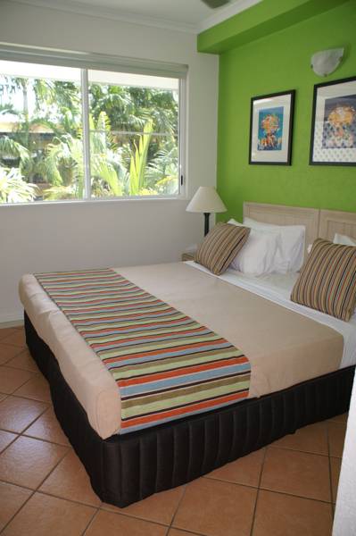 Coral Apartments Latitude 16