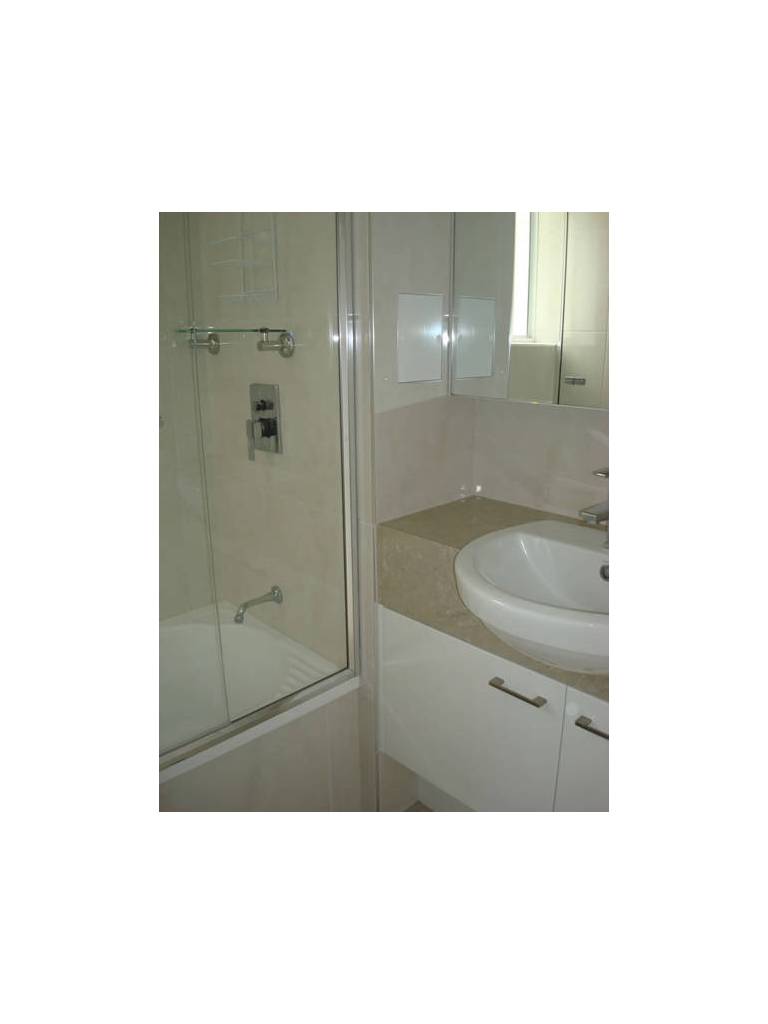 Mainsail Holiday Apartments