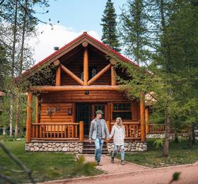 Baker Creek Mountain Resort в Лэйк-Луизе