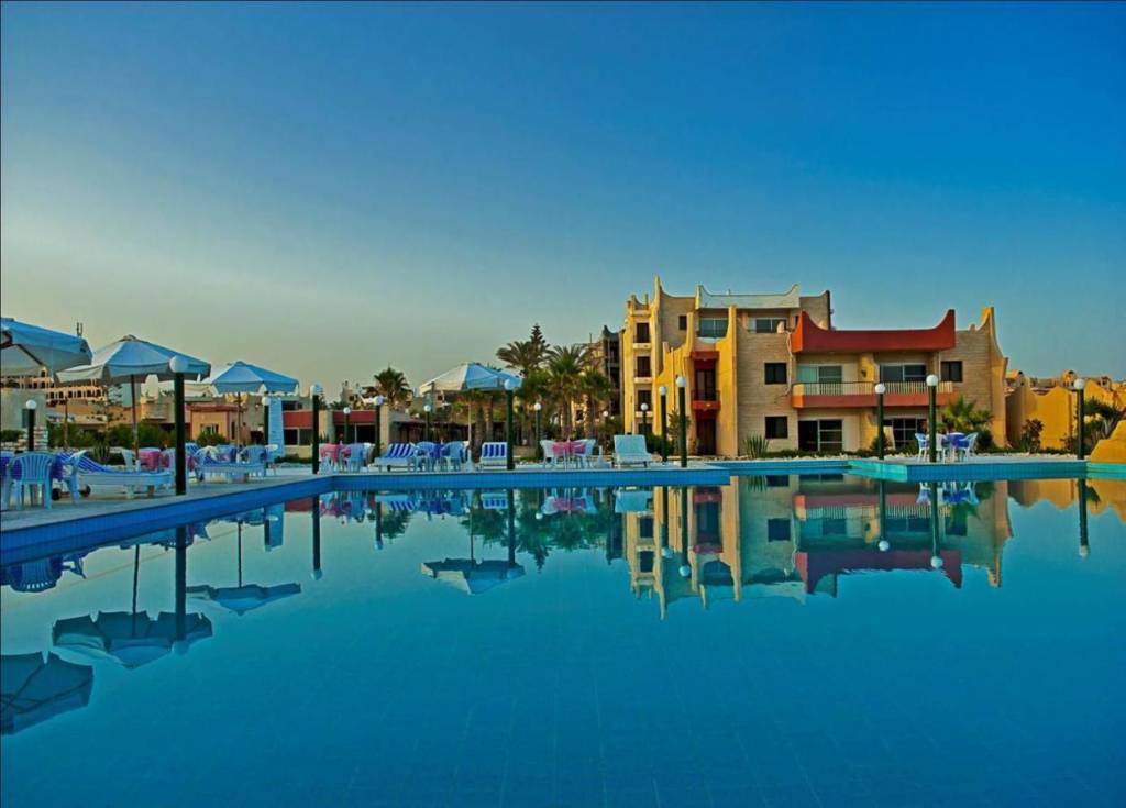 Aida Beach Hotel El Alamein 4*
