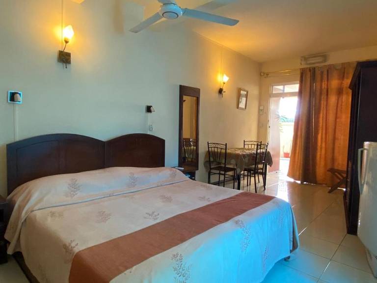 Monalysa Holidays Bungalows