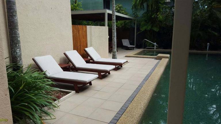Nautilus Holiday Apartments