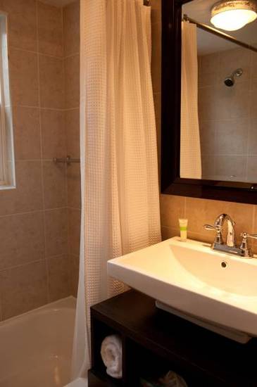 Auberge Sous L'Edredon B&B 4* Канада, Сен-Совер-де-Мон