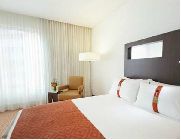 Holiday Inn Bogota Airport 4*