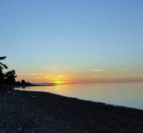 Туры в Rathtrevor Beach House B&B в Канаде