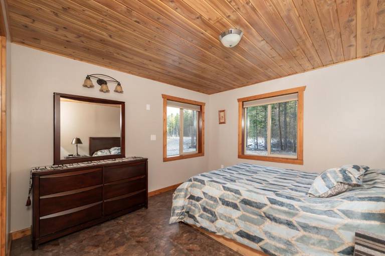Whisper Creek Cabin Rental