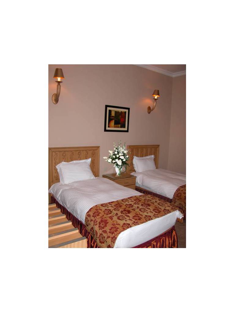 Milan Deluxe Suites Hotel