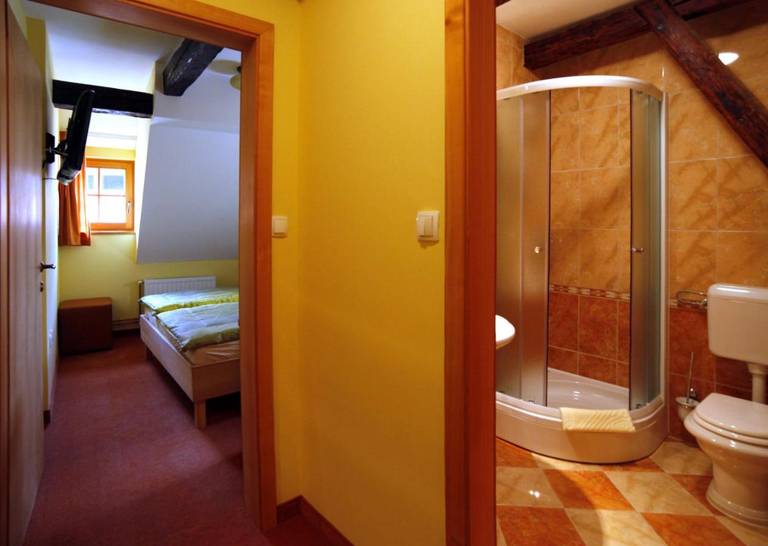 Rooms & Apartments Silak