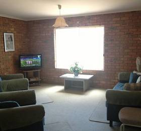 Fronds Holiday Apartments в Меримбуле