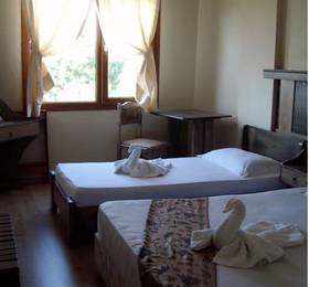 Wallabies Victoria Hotel в Сельчуке