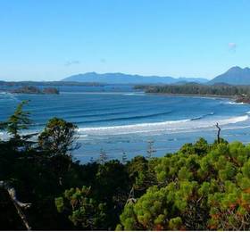 BriMar Bed and Breakfast в Тофино