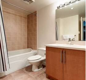 Bleury Furnished Suites в Монреале