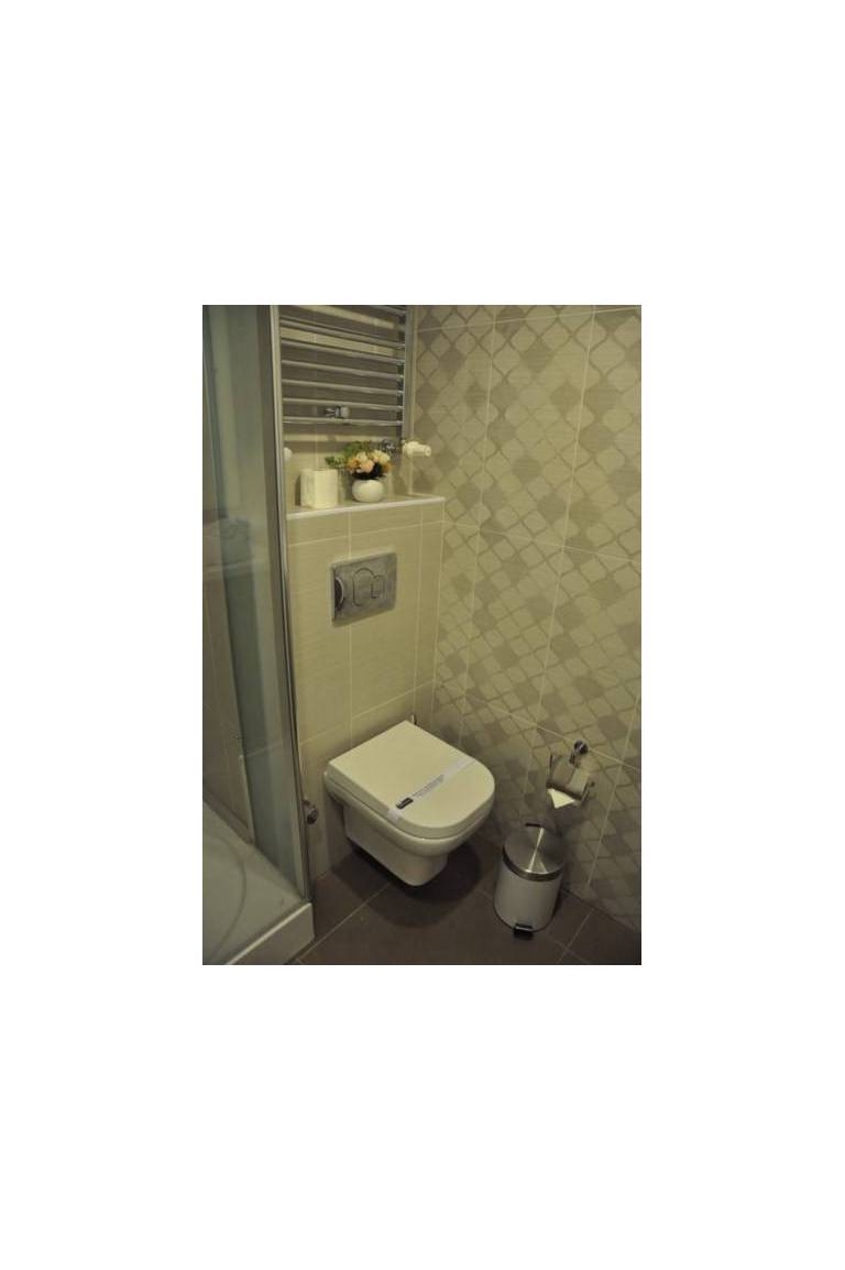Arwen Premium Residence