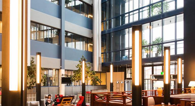 Airport Hotel Bonus Inn