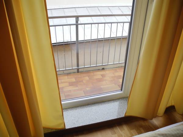 A 7 - Avenue 7 Penzion 3* Словакия, Прешов