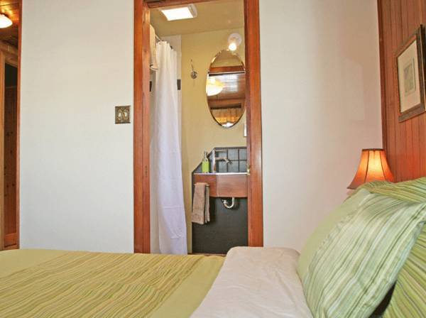 Couette et Fourchette 3* Канада, Сен-Совер-де-Мон