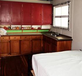Music Boutique Hostal в Бокете