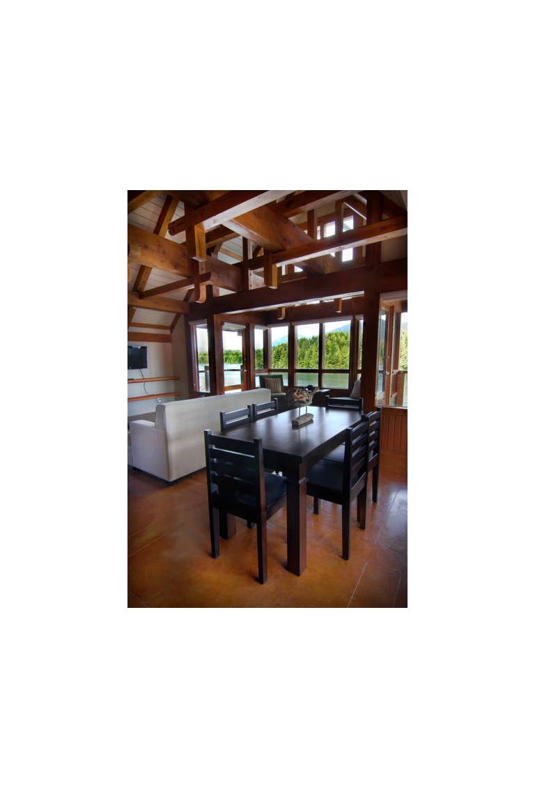 Whiskey Landing Lodge