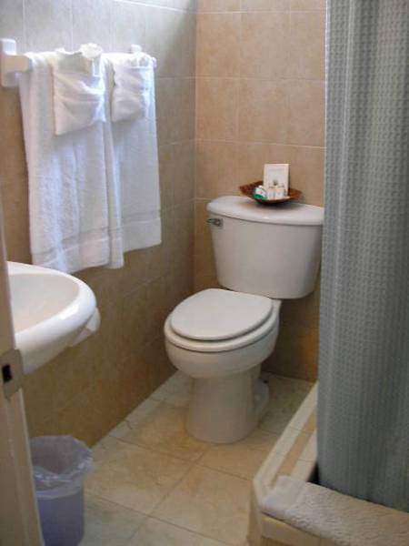 Oceana Hostal Playero 2*