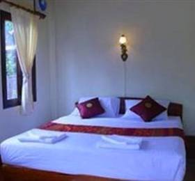 Inthasack Guesthouse в Луангпхабанге
