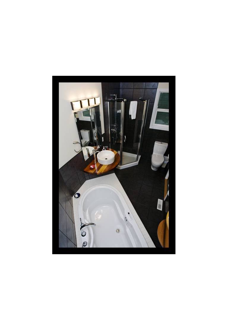 Adventure Tofino B&B