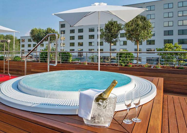 Perla Casino & Hotel