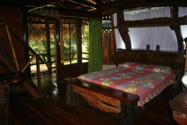 Cabinas Sax's Caribe