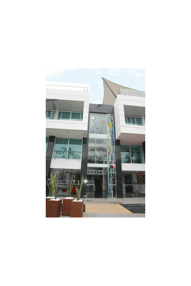 Zi One Luxury Hotel