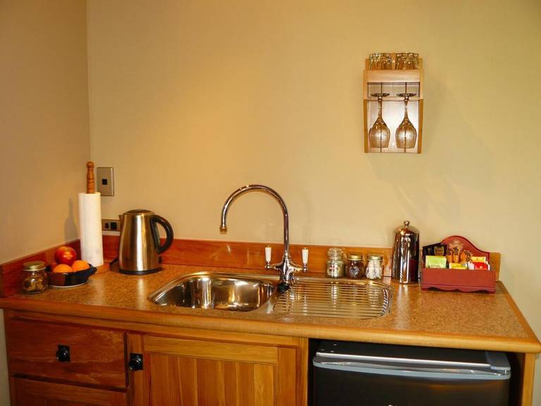 Holly Homestead B&B