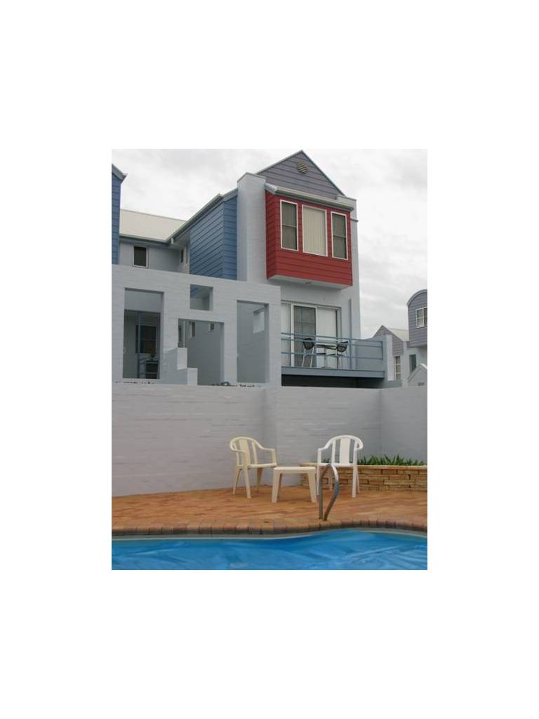 Bluedock Apartments
