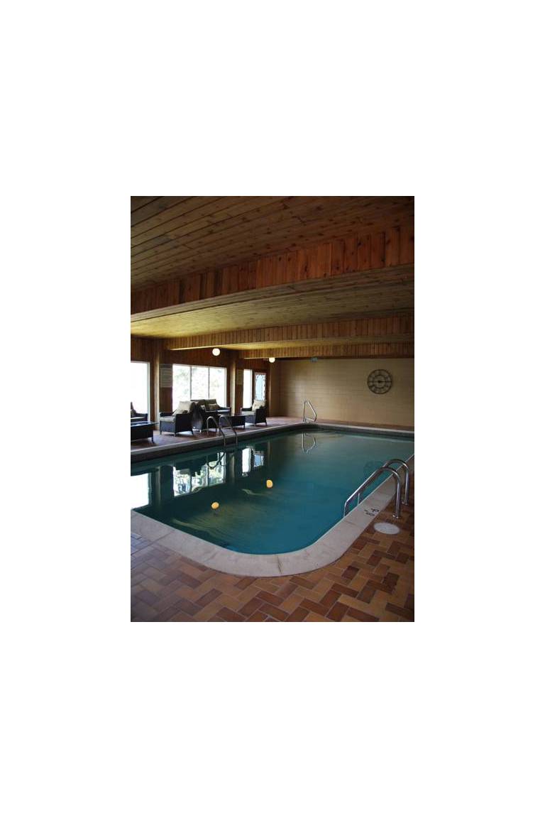 Pow Wow Point Lodge