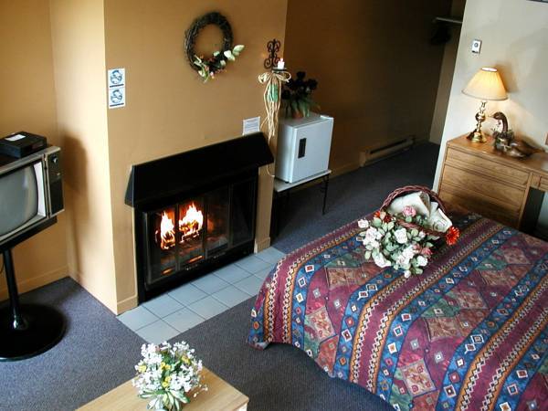 Motel Le JoliBourg 2* Канада, Сен-Совер-де-Мон
