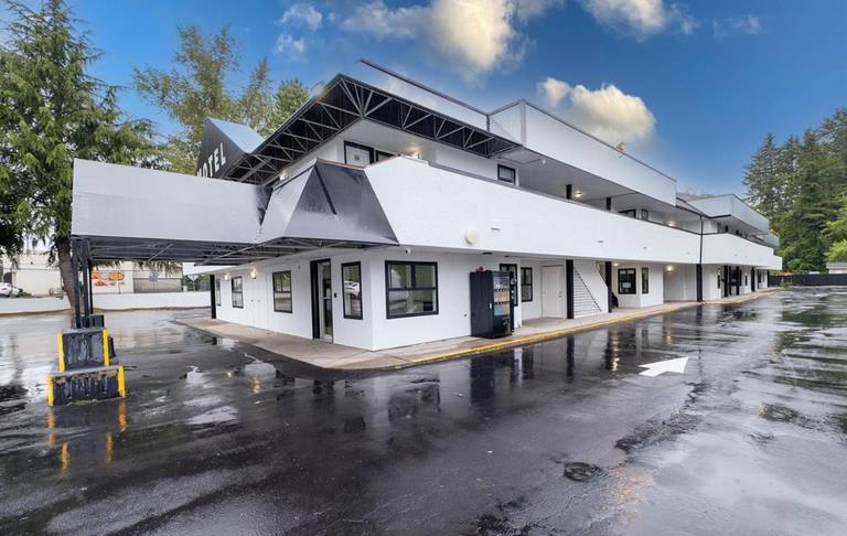 Grouse Creek Motel