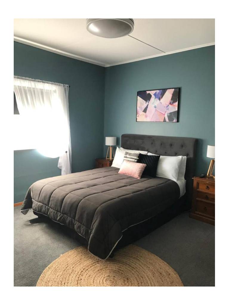 Admirals Lodge B&B